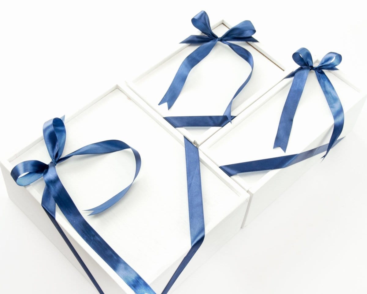 Regala Holiday Box - AMOROSSA