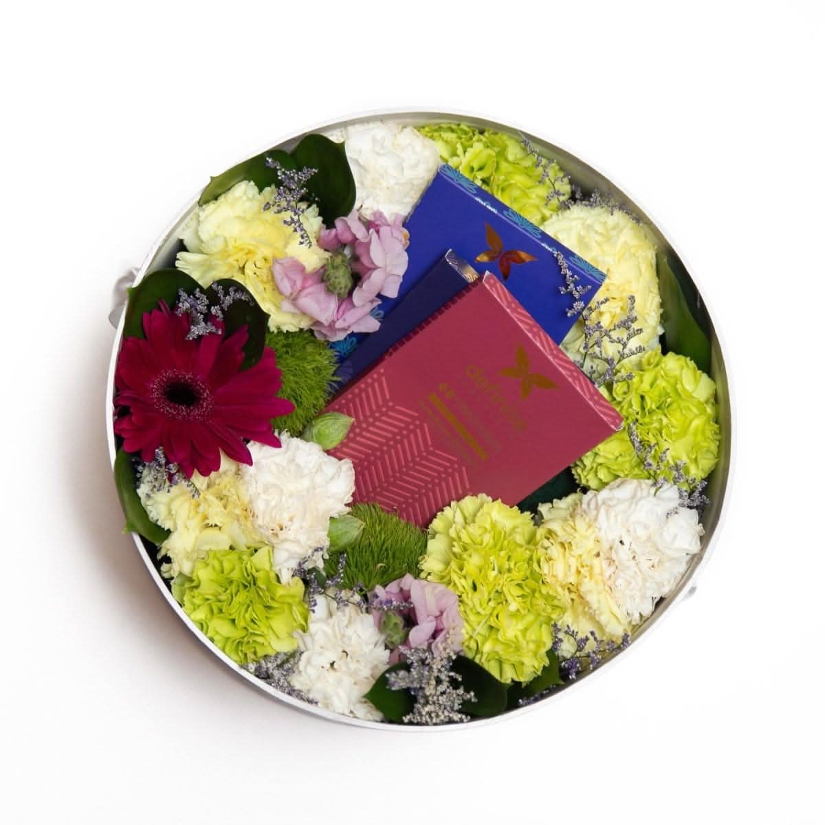 Blooming Carnations & Infinite
